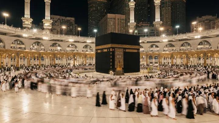 14 Günlük Umre Turu - Şevval Umresi Al Jawhara Tower | Güvenç Turizm