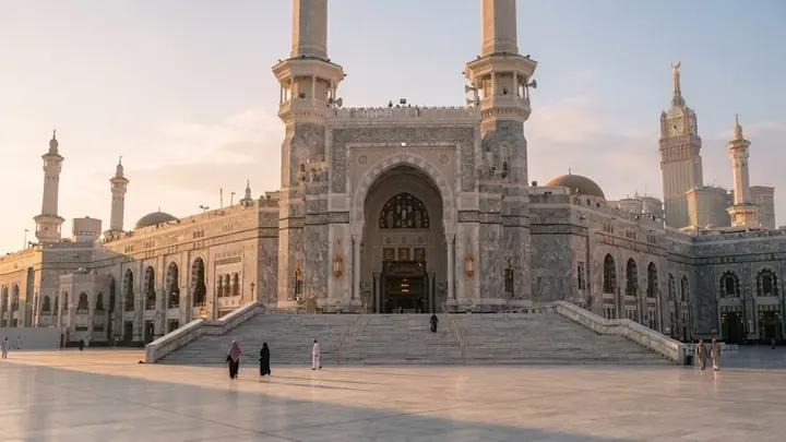 14 Kasım 2026 Hareketli 10 Günlük Umre | Hisar Turizm