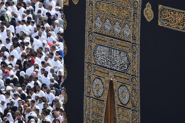 Kabe Canlı Yayın — Mescid-i Haram'ı 7/24 Canlı İzleme Rehberi