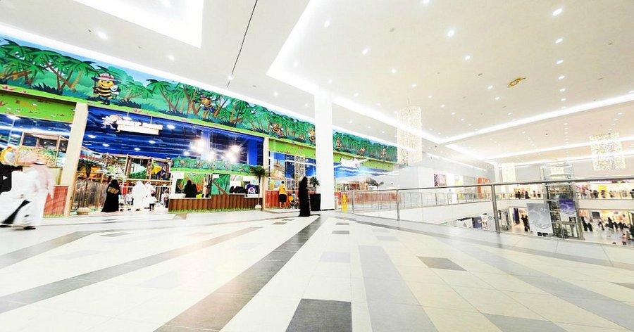 Umrede Alışveriş Rehberi: Nereden Ne Alınır?