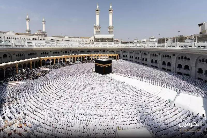 9 Mart 2027 | 15 Günlük Umre Turu | Büşra Turizm