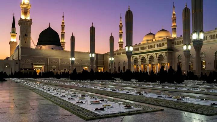 20 Mart 2027 Hareketli 15 Günlük Umre | Hisar Turizm