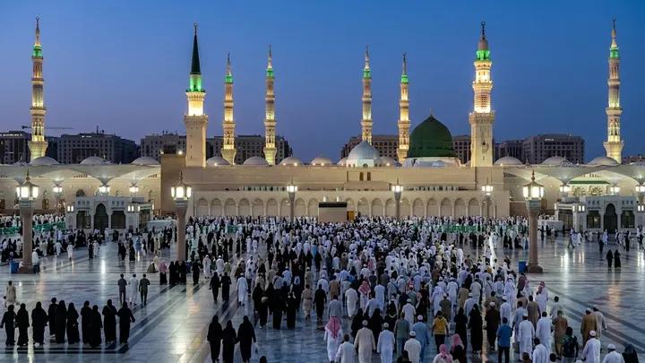 Ekonomik Umre - 15 Günlük Umre - 22 Mart 2027 - Hisar Turizm
