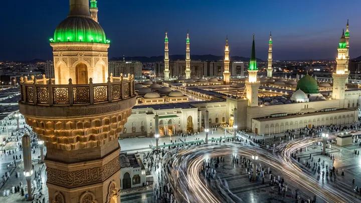 Sabiha Gökçen Çıkışlı 15 Günlük Umre Turu 20 Mart 2027 | Hisar Turizm