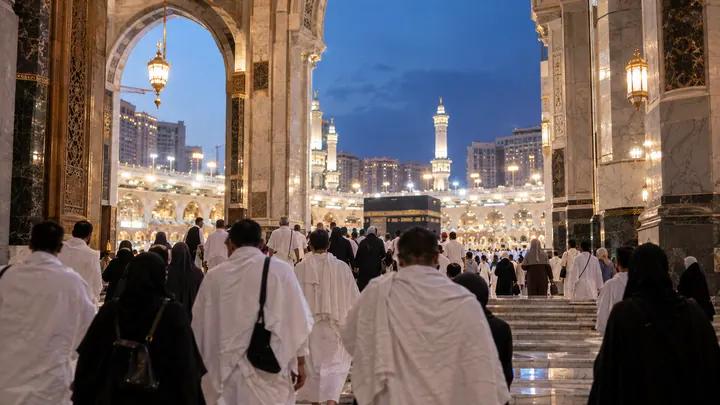 10 Günlük Umre Turu | 4.000 USD'den Başlayan Fiyatlarla | Eman Turizm