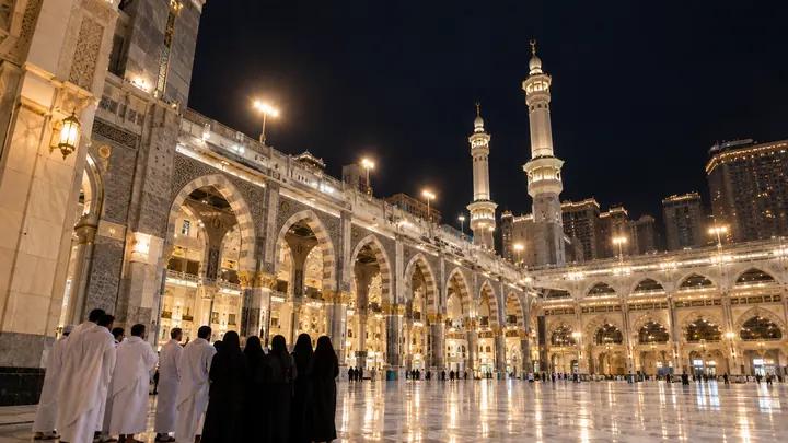 Ekonomik Umre - 15 Günlük Umre - 16 Mart 2027 - Hisar Turizm