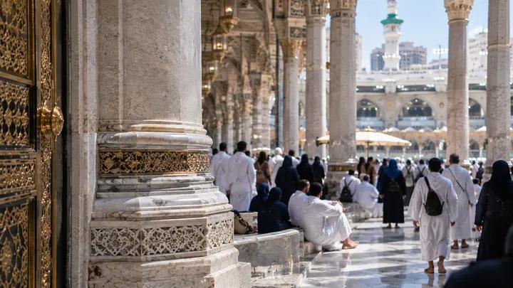 İstanbul Çıkışlı 4 Günlük Umre Turu 11 Mart 2027 | Hisar Turizm
