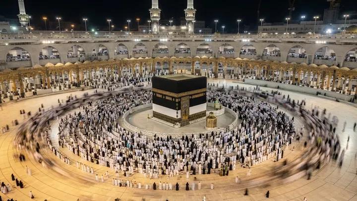 7 Günlük Umre Turu | 3.200 USD'den Başlayan Fiyatlarla | Eman Turizm