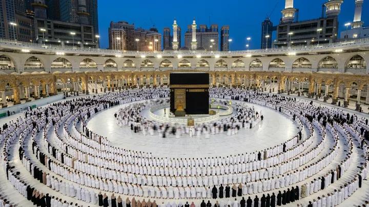 15 Ekim 2026 | Sabiha Gökçen Çıkışlı 15 Günlük Umre | Hisar Turizm