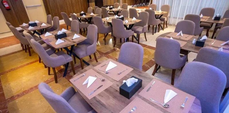 14 Günlük Umre Turu | 2.100 USD'den Başlayan Fiyatlarla | Revan Tur