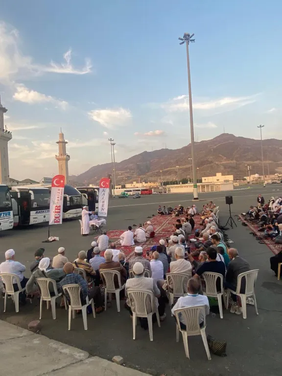 İzmir Çıkışlı 23 Günlük Umre Turu 2 Ocak 2027 | Ecir Turizm - 2