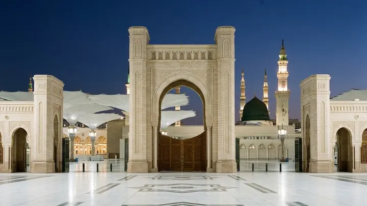 7 Günlük Umre Turu | 3.650 USD'den Başlayan Fiyatlarla | Eman Turizm - 2