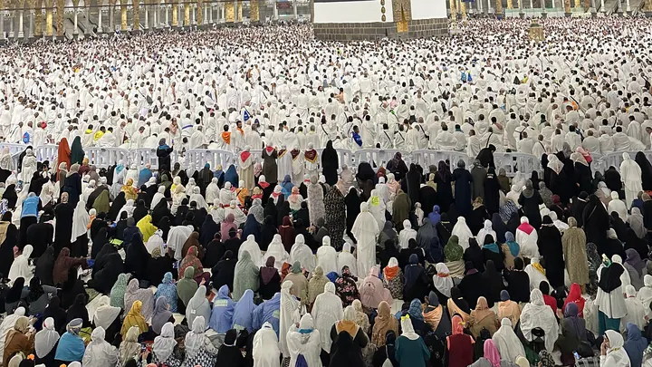 Yürüme Normal Konaklama 14 Günlük Umre Programı - 29. Tur (17.11.2026) - 1