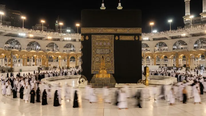 4 Yıldızlı 19 Günlük Umre Turu 15 Gece Mekke 3 Gece | Rıza Turizm