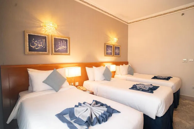 4 Yıldızlı 10 Günlük Umre Turu 7 Gece Mekke 2 Gece | Nizam Turizm - 3