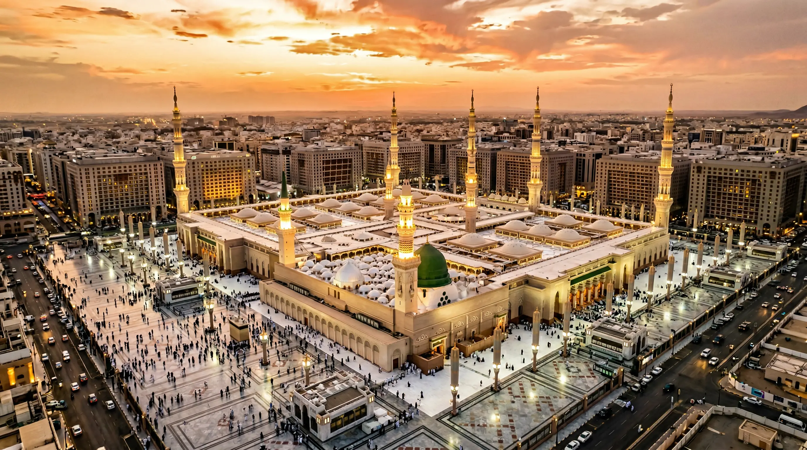 Medine otelleri ve Mescid-i Nebevi panoramik görünüm