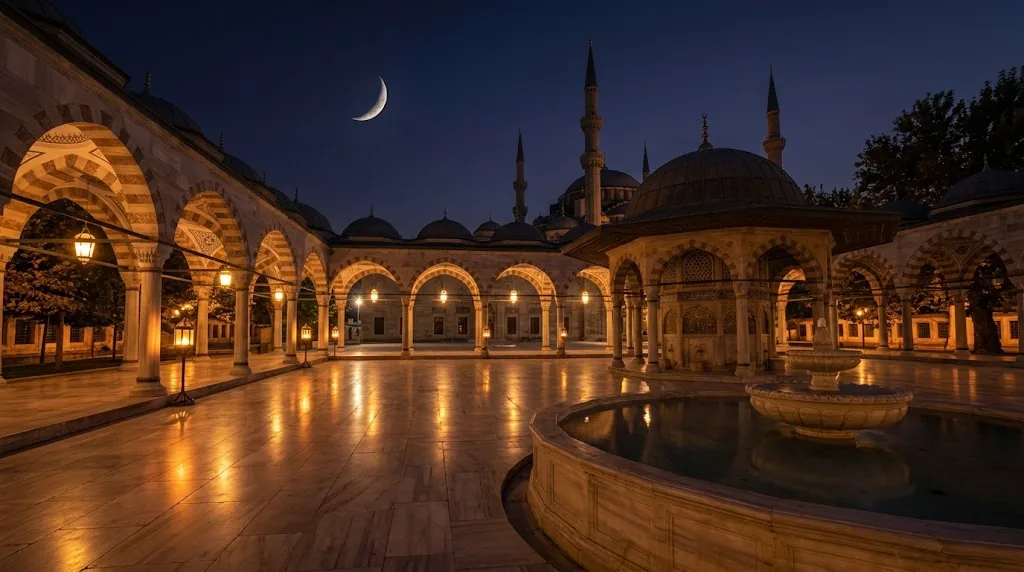 Ramazan gecesinde ince hilal ve aydınlatılmış mescit avlusu ile Kadir Gecesi temalı sembolik kompozisyon